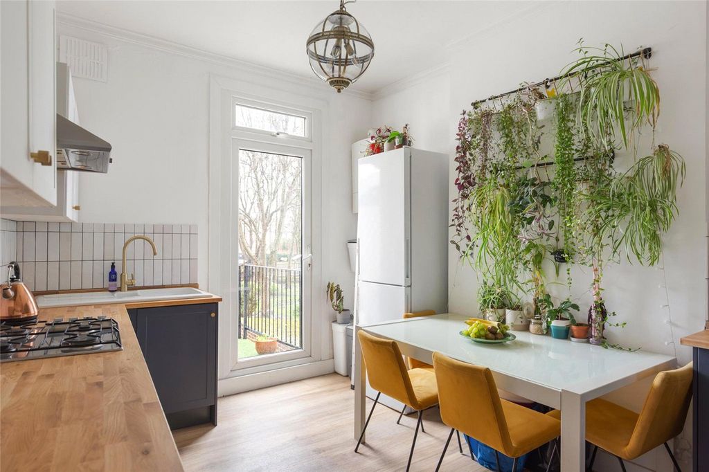 Additional image 7 of 3 bed flat for saleBeckenham Road, Beckenham BR3
