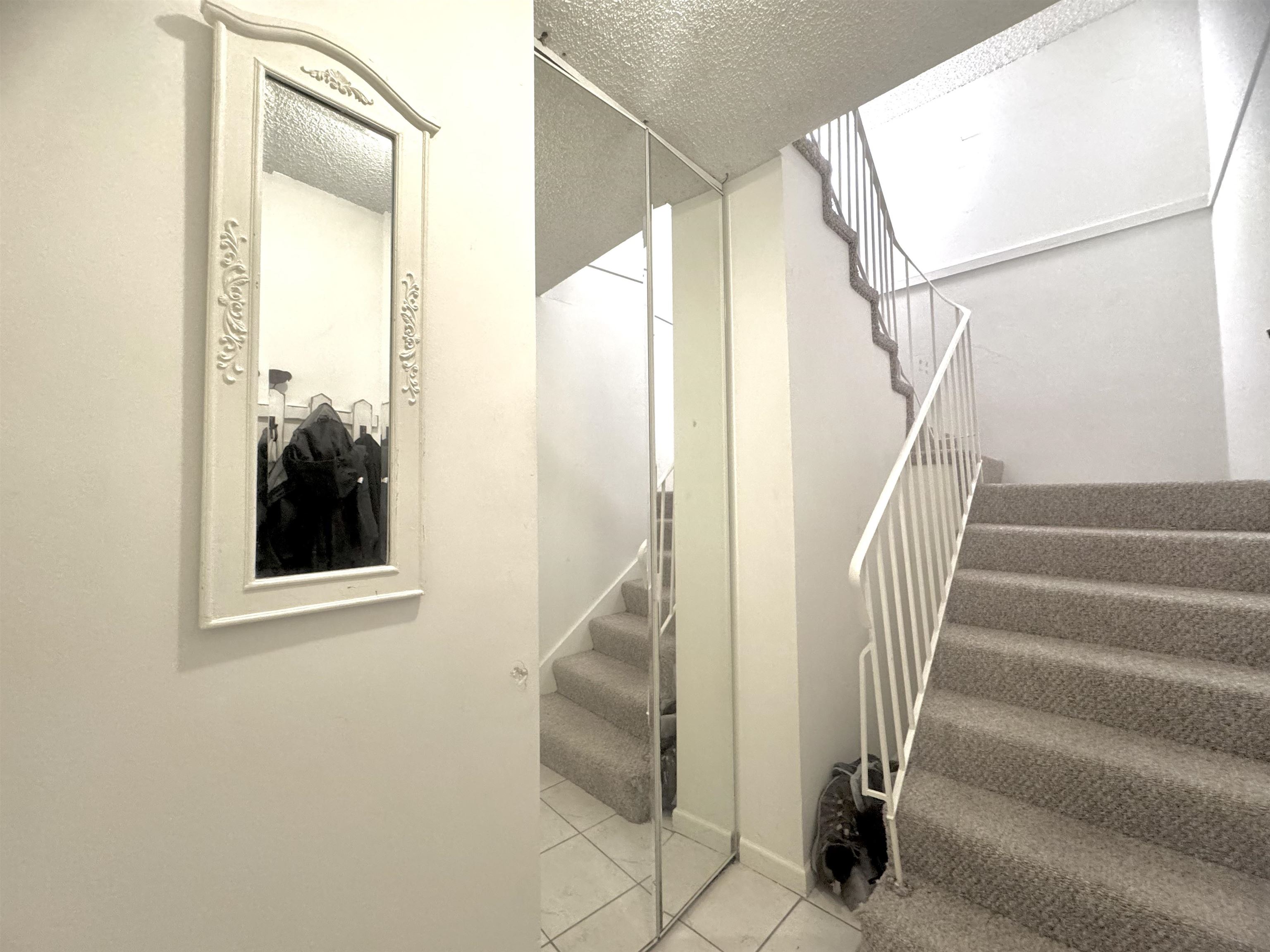 Additional image 2 of 10589 Holly Park Lane, Surrey, BC, V3R 6X8