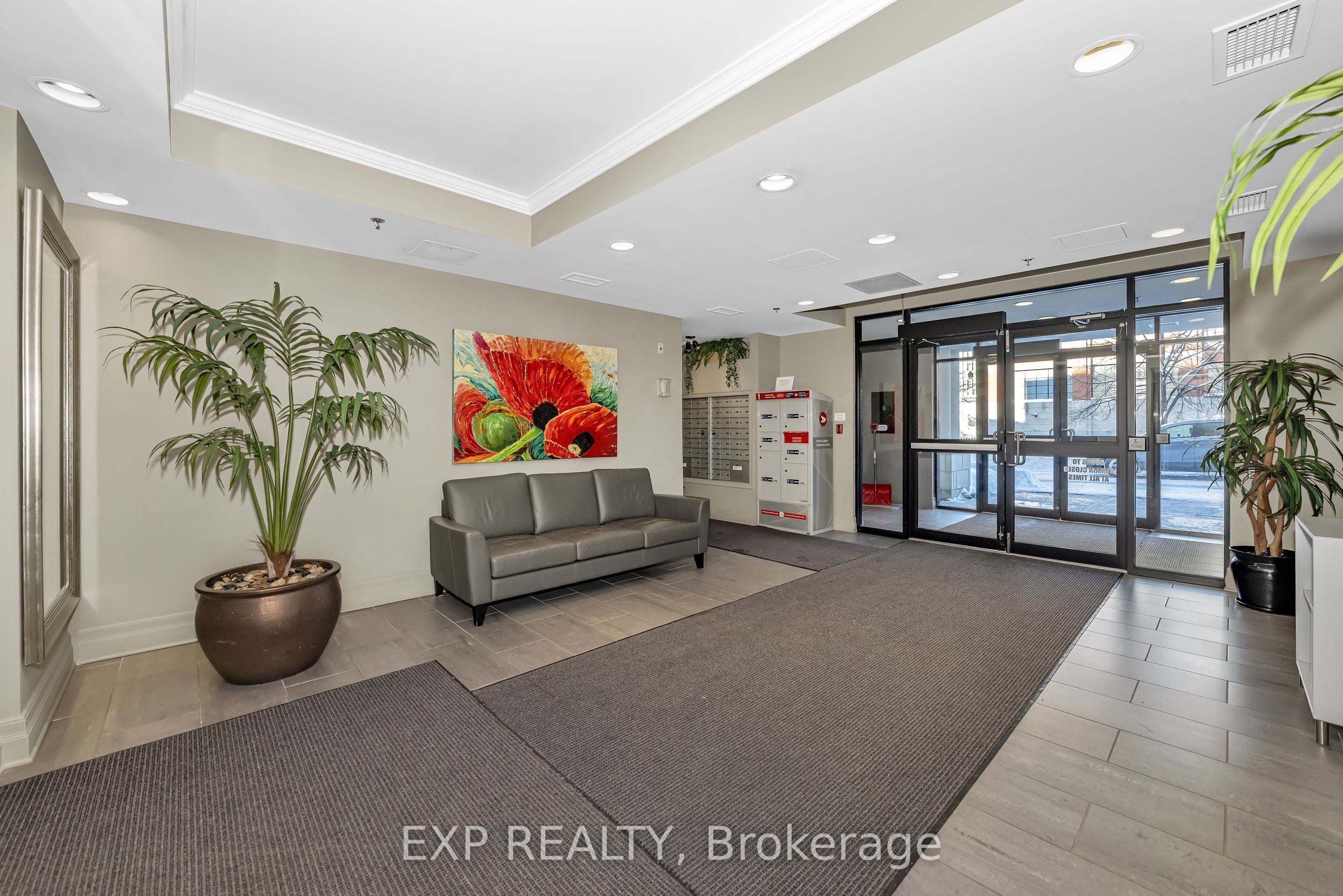 Additional image 3 of 209-260 Besserer Street, Ottawa, ON, K1N 1J3
