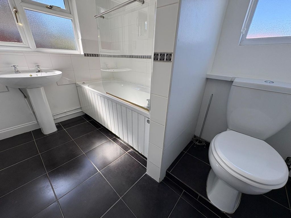 Additional image 7 of 3 bed terraced house for saleCentral Road, Leiston IP16