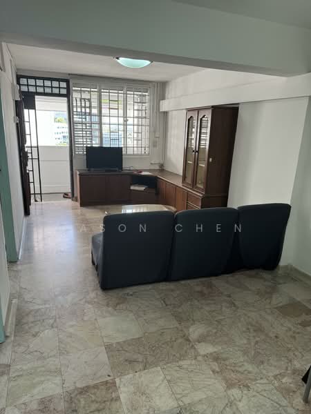 2 Holland Avenue photo 2
