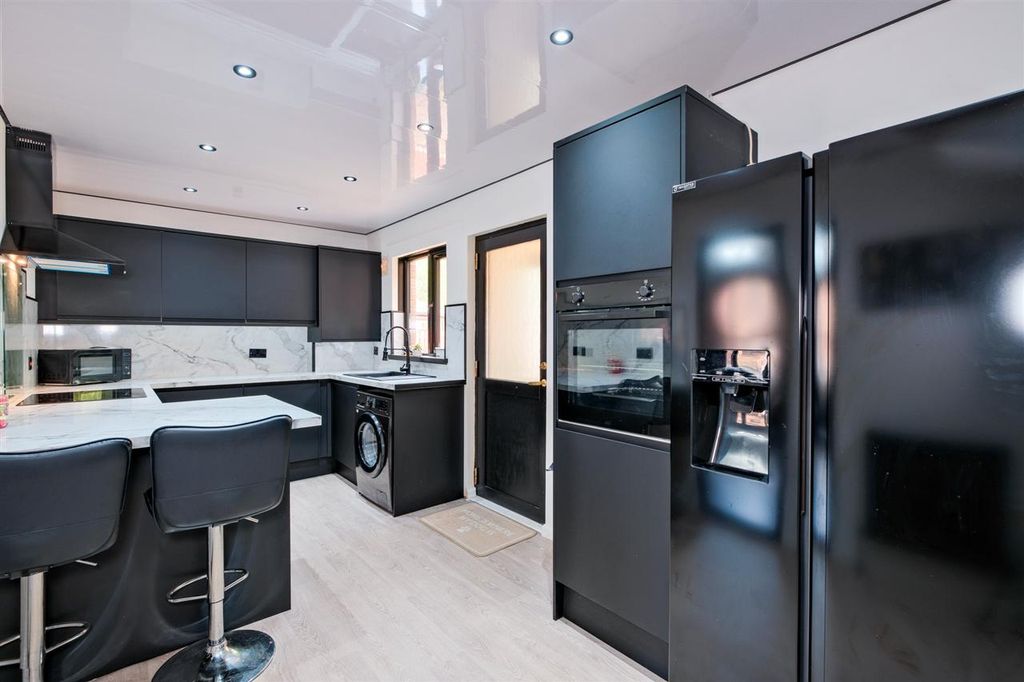 Additional image 6 of 3 bed semi-detached house for saleParkneuk Street, Motherwell ML1
