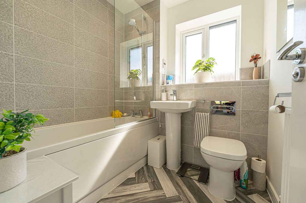 Additional image 28 of 3 bed semi-detached house for saleChapel Field Way, Newport NP19