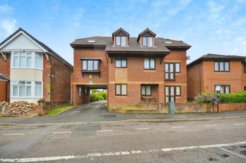 Queenstown Road, Southampton SO15, Studio to rent