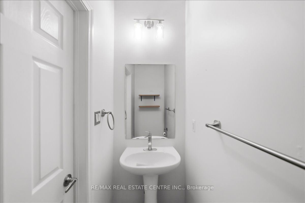 Additional image 3 of 355 Hobbs Crescent, Milton, ON, L9T 0J3