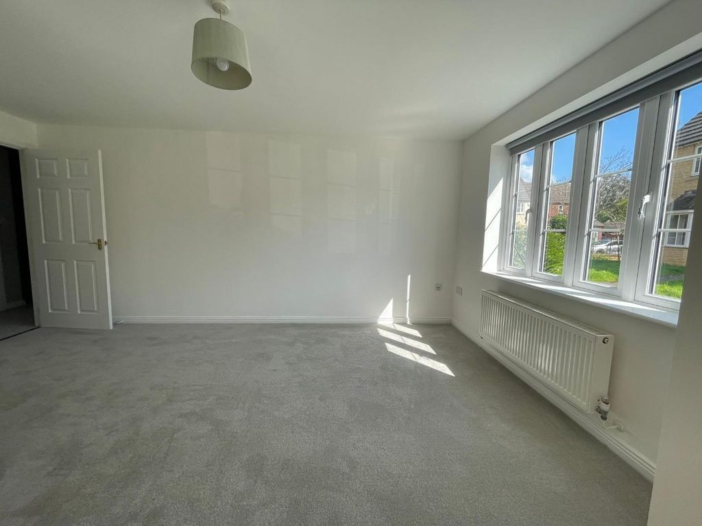 Additional image 6 of 2 bed flat for saleCastle Stream Court, Dursley GL11