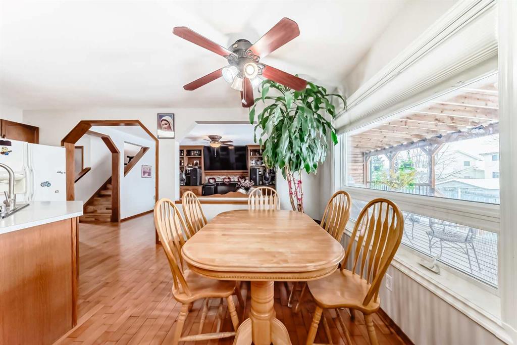 Additional image 5 of 49 Applewood Court SE, Calgary, AB, T2A 7P7