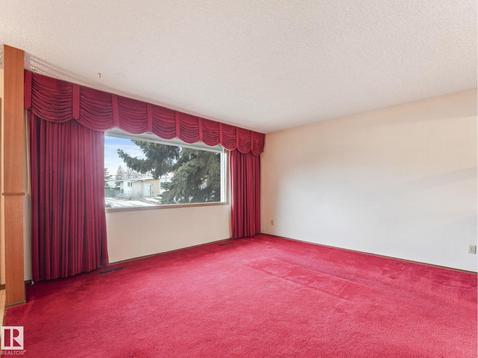 Additional image 5 of 5904 84 Avenue NW, Edmonton, AB, T6B0H4