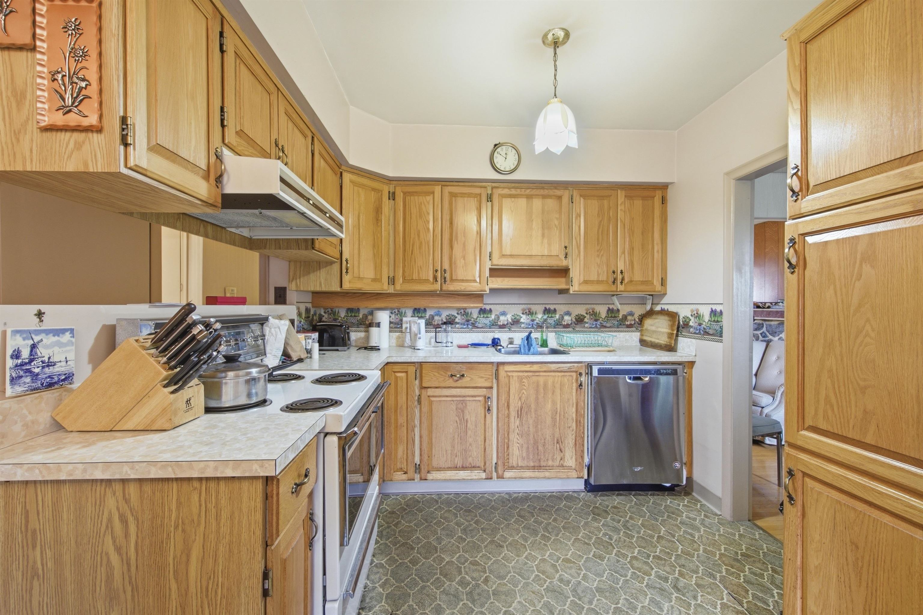 Additional image 6 of 14 37th Avenue W, Vancouver, BC, V5Y 2N1