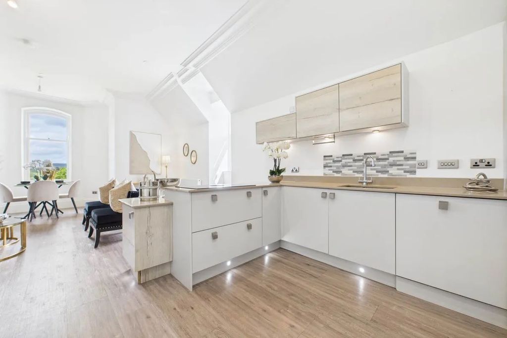 Additional image 3 of 2 bed flat for saleDalnair Castle Apartments, Dalnair Castle, Dalnair Estate, Croftamie, Stirling G63