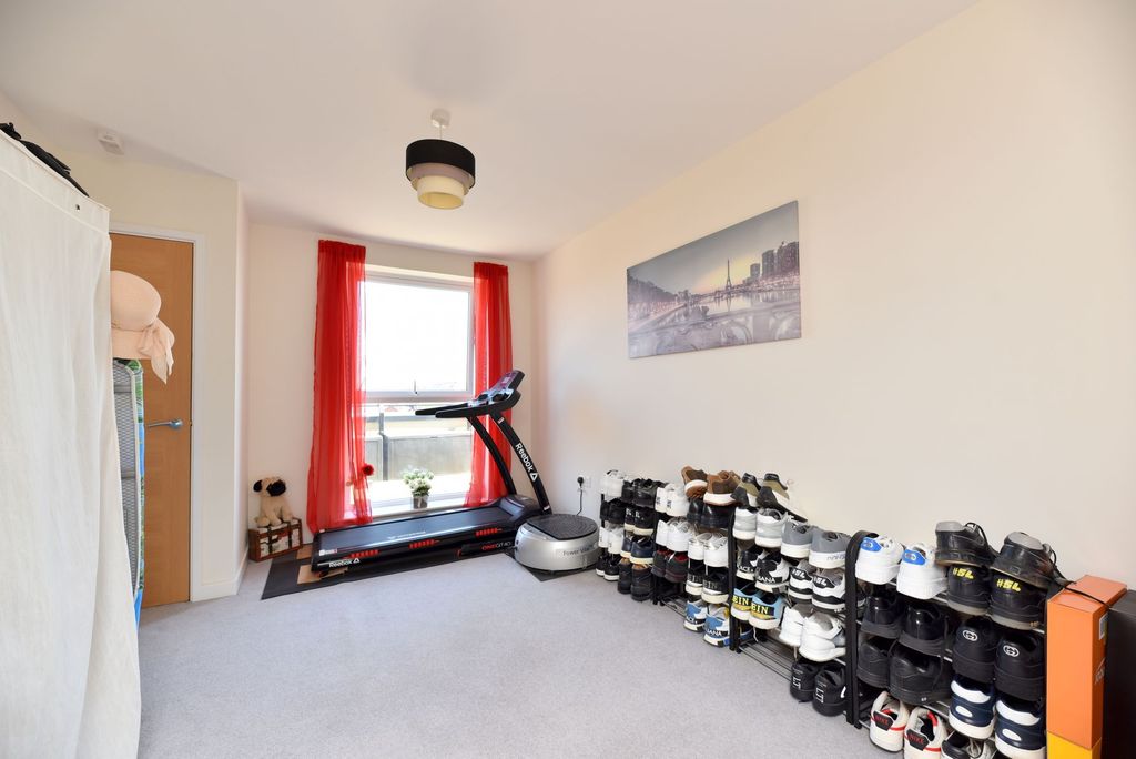Additional image 13 of 2 bed flat for salePurcell Place, Biggleswade SG18