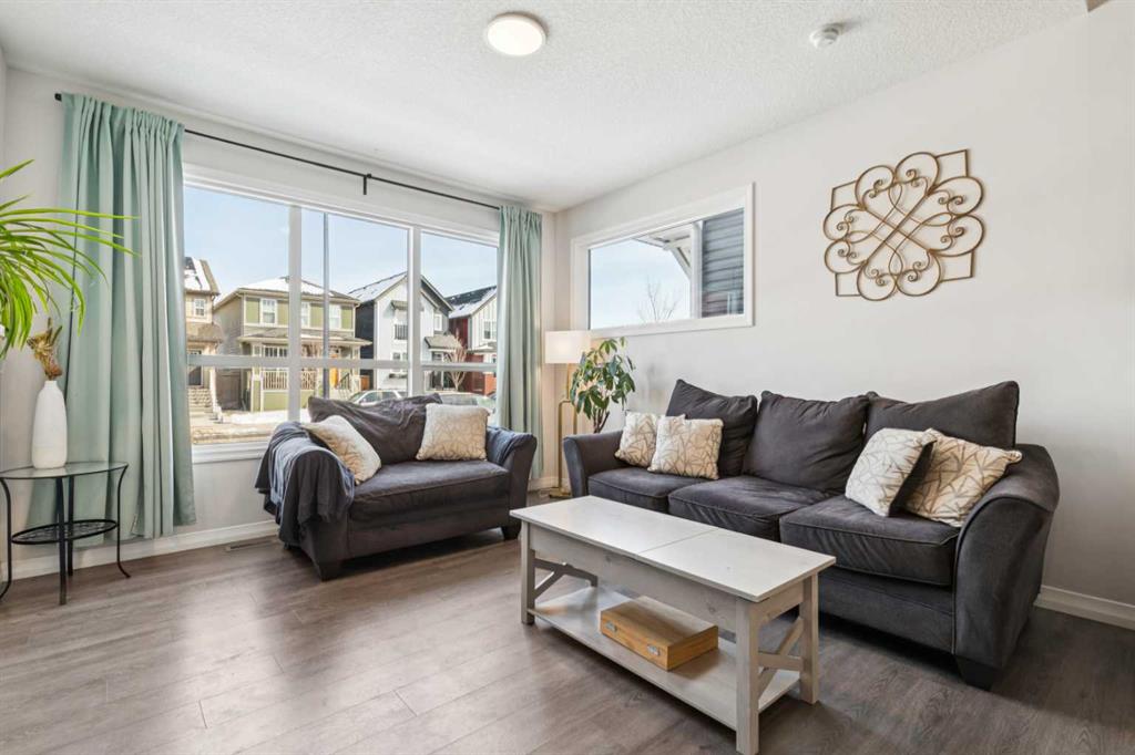 Additional image 3 of 69 Lavender Road SE, Calgary, AB, T3S 0C5