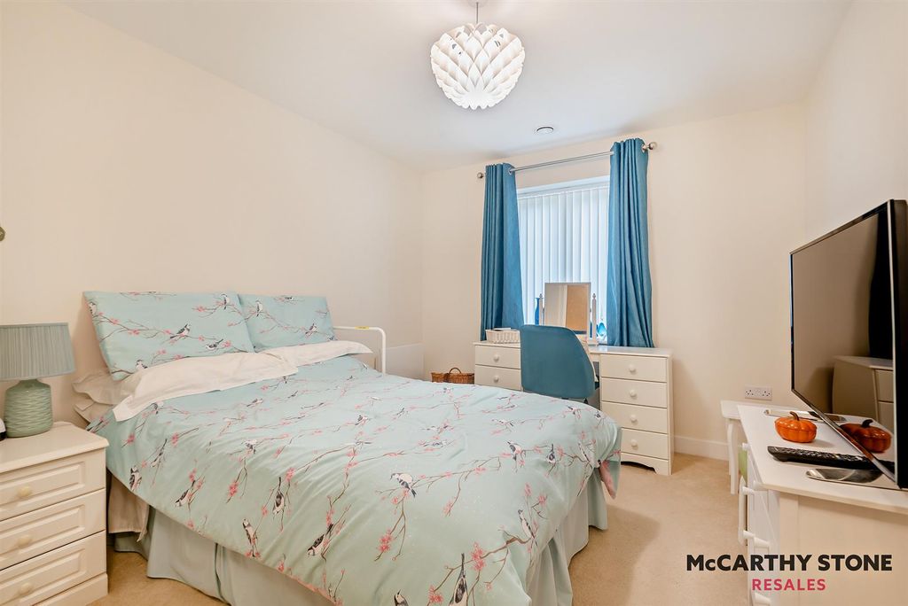Additional image 10 of 2 bed flat for saleIsland View, Shortwood Copse Lane, Basingstoke RG23