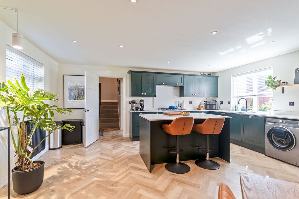 Additional image 5 of 3 bed semi-detached house for saleRidgeway Park Road, Newport NP20