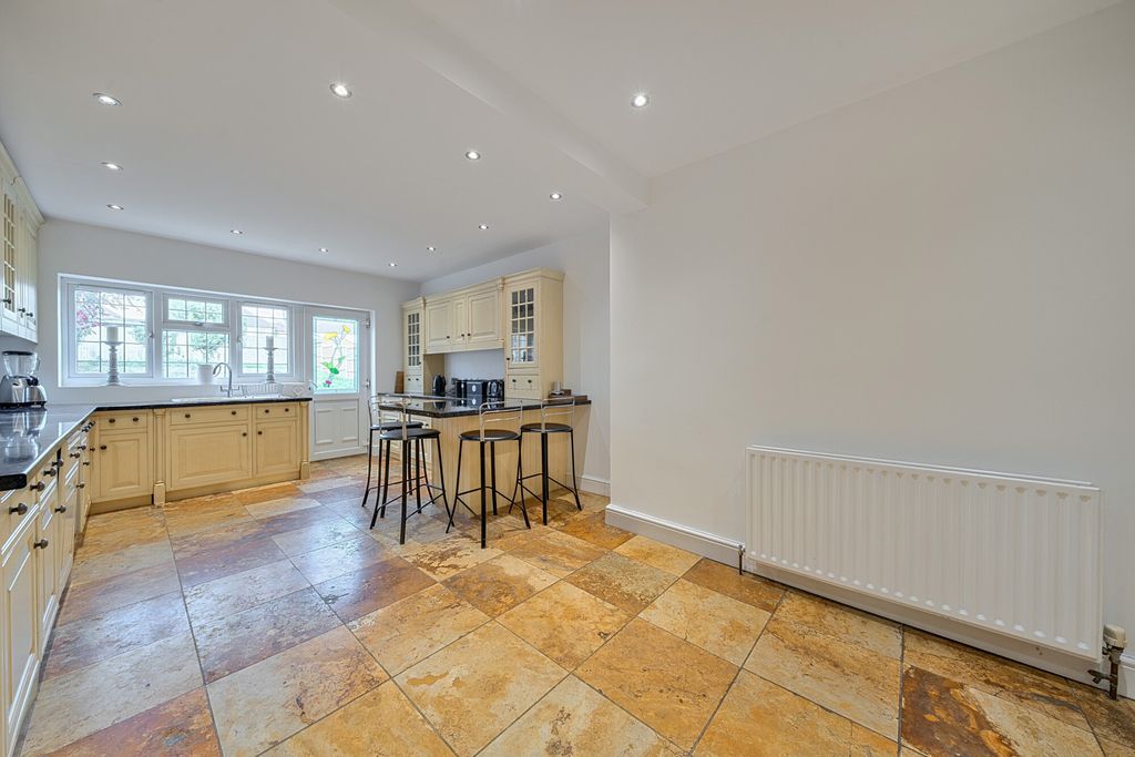 Additional image 19 of 3 bed detached house for saleBlendon Drive, Bexley DA5