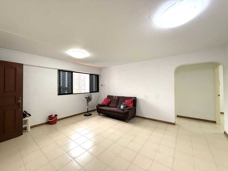 341 Hougang Avenue 7