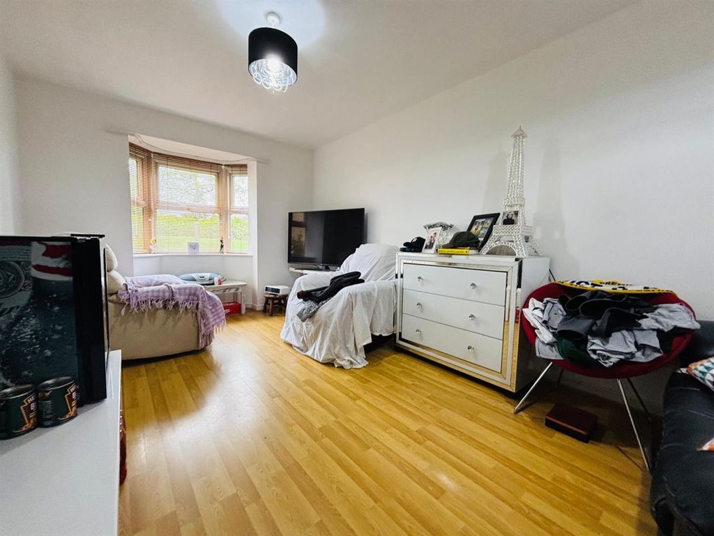Additional image 2 of 1 bed flat for saleWhitehall Green, Wortley, Leeds LS12