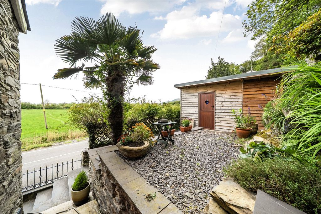 Additional image 9 of 1 bed detached house for saleFairbourne, Gwynedd LL38
