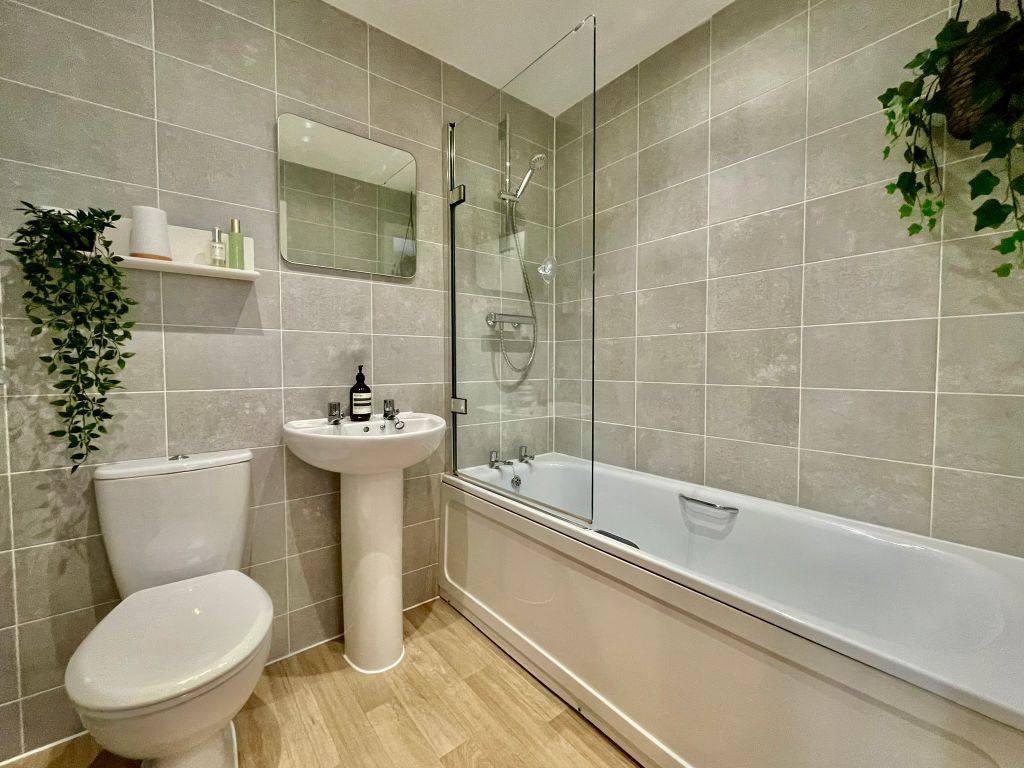 Additional image 8 of 4 bed detached house for saleDarwin Drive, Biggleswade SG18
