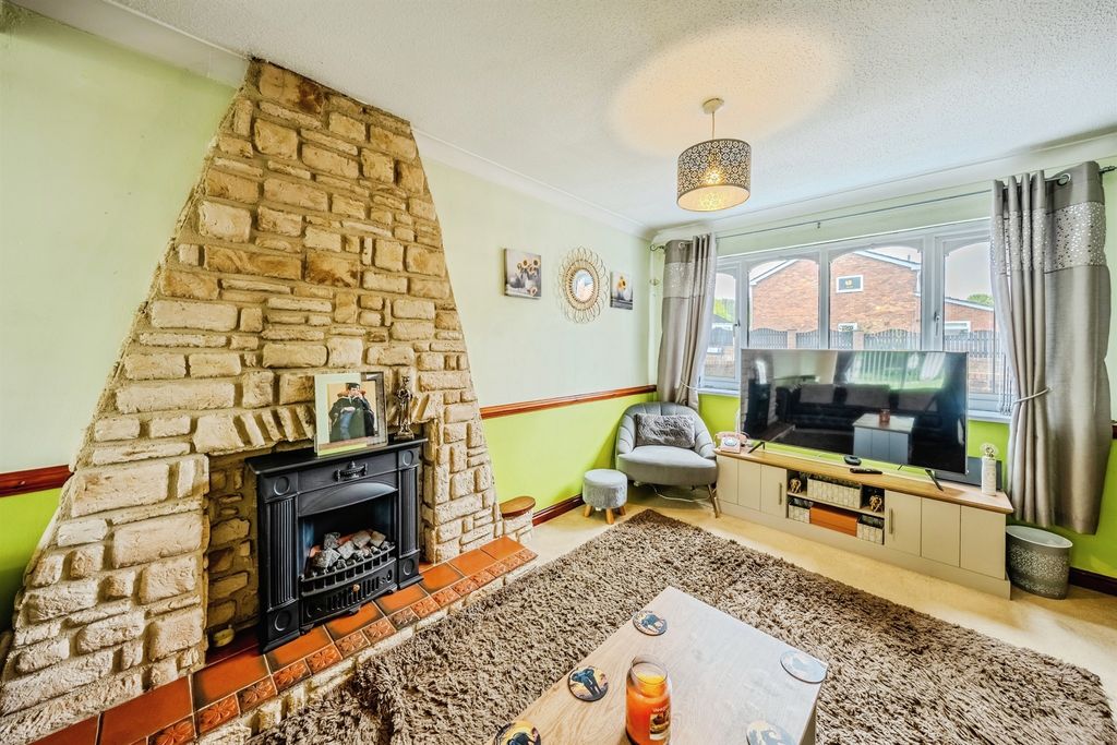 Additional image 10 of 6 bed detached house for salePlover Crescent, Caldicot NP26