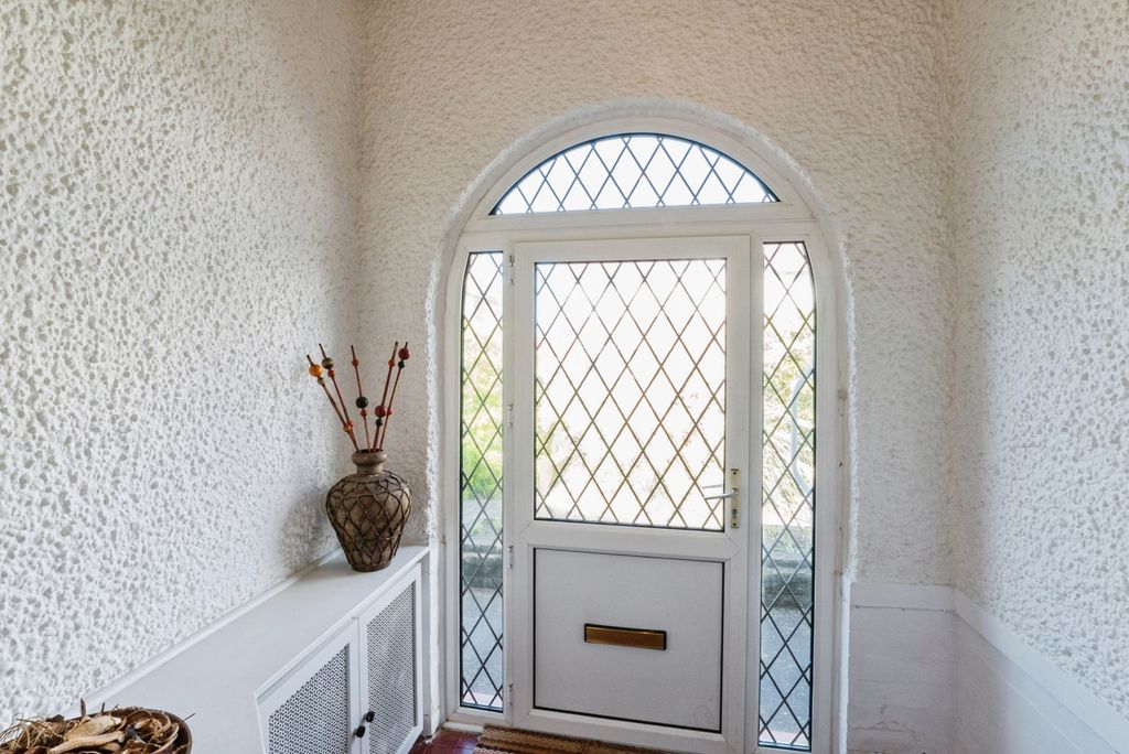 Additional image 2 of 4 bed bungalow for saleDevonshire Road, Lytham St. Annes, Lancashire FY8