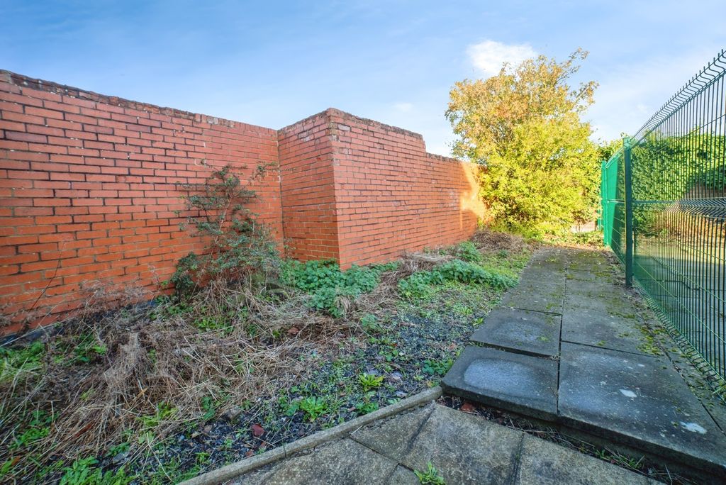 Additional image 19 of 2 bed flat for saleNottingham Road, Somercotes, Alfreton, Derbyshire DE55