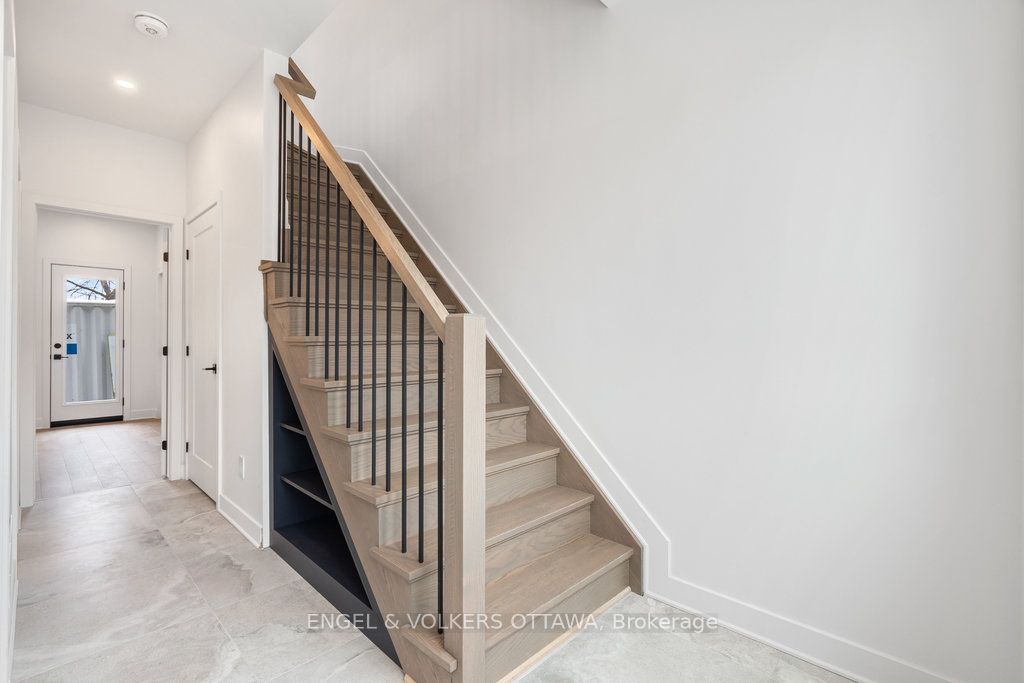 Additional image 5 of 73 Parent Avenue, Ottawa, ON, K1N 0E6