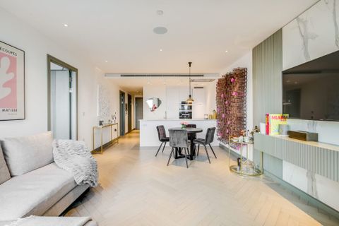 Lodge Road, St John’S Wood, London NW8