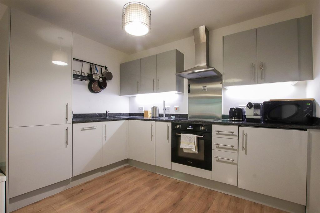 Additional image 5 of 1 bed flat for saleBack Grafton Street, Altrincham WA14