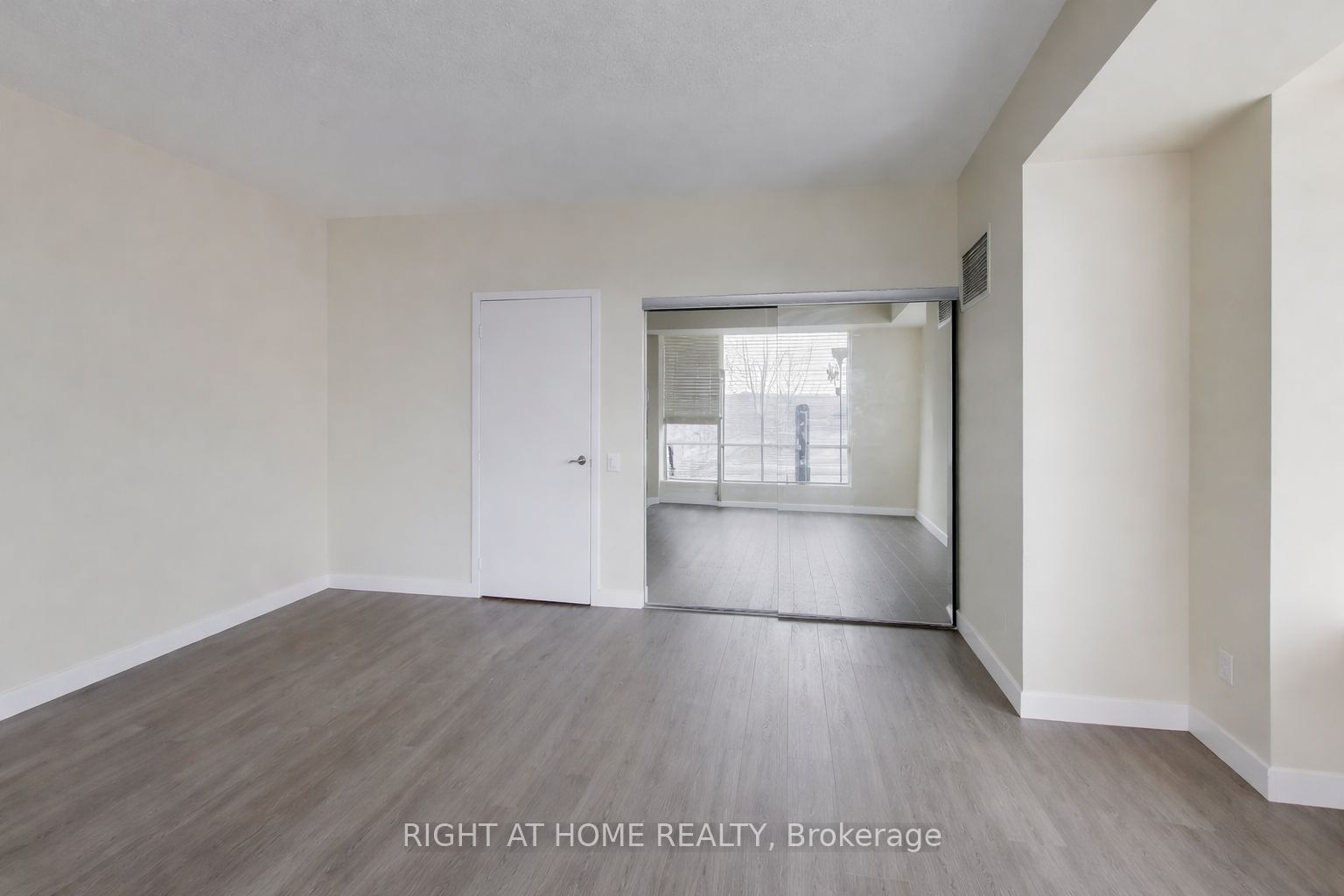 Additional image 5 of TH07-25 Singer Court, Toronto, ON, M2K 0B3