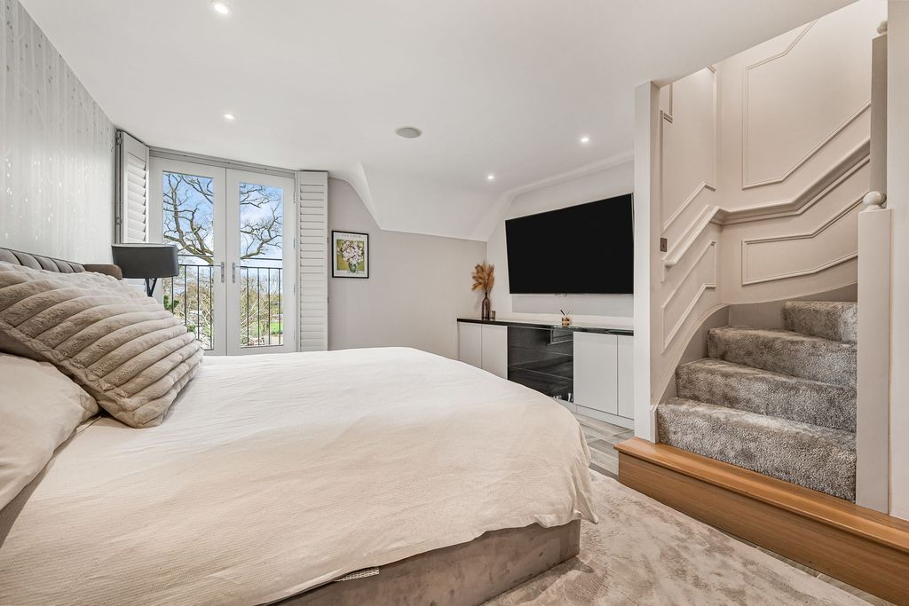 Additional image 17 of 3 bed terraced house for saleMerrymans Lane, Alderley Edge SK9