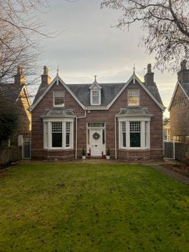North Deeside Road, Bieldside, Aberdeen AB15