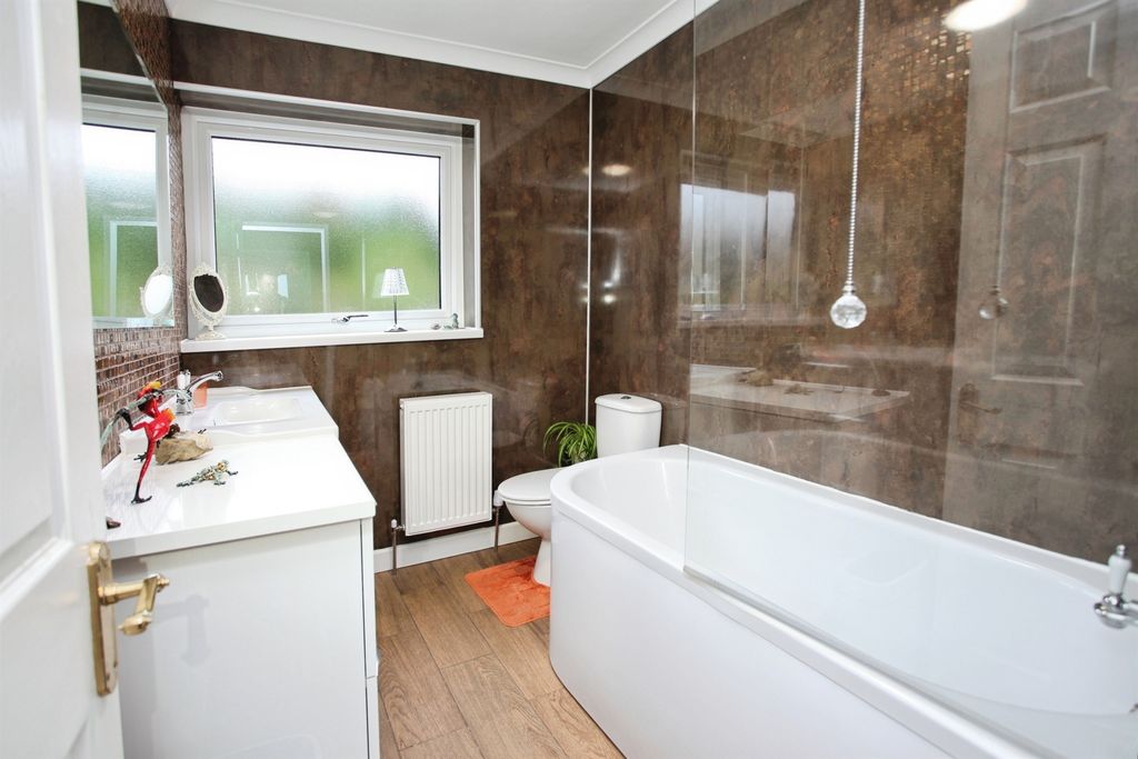 Additional image 20 of 4 bed detached house for saleCemaes Road, Crumlin, Newport NP11