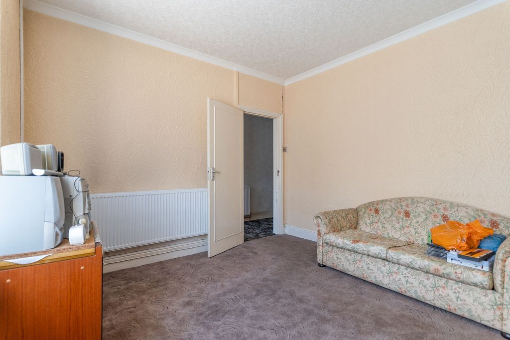 Additional image 9 of 3 bed terraced house for saleTwmpath Road, Pontypool NP4