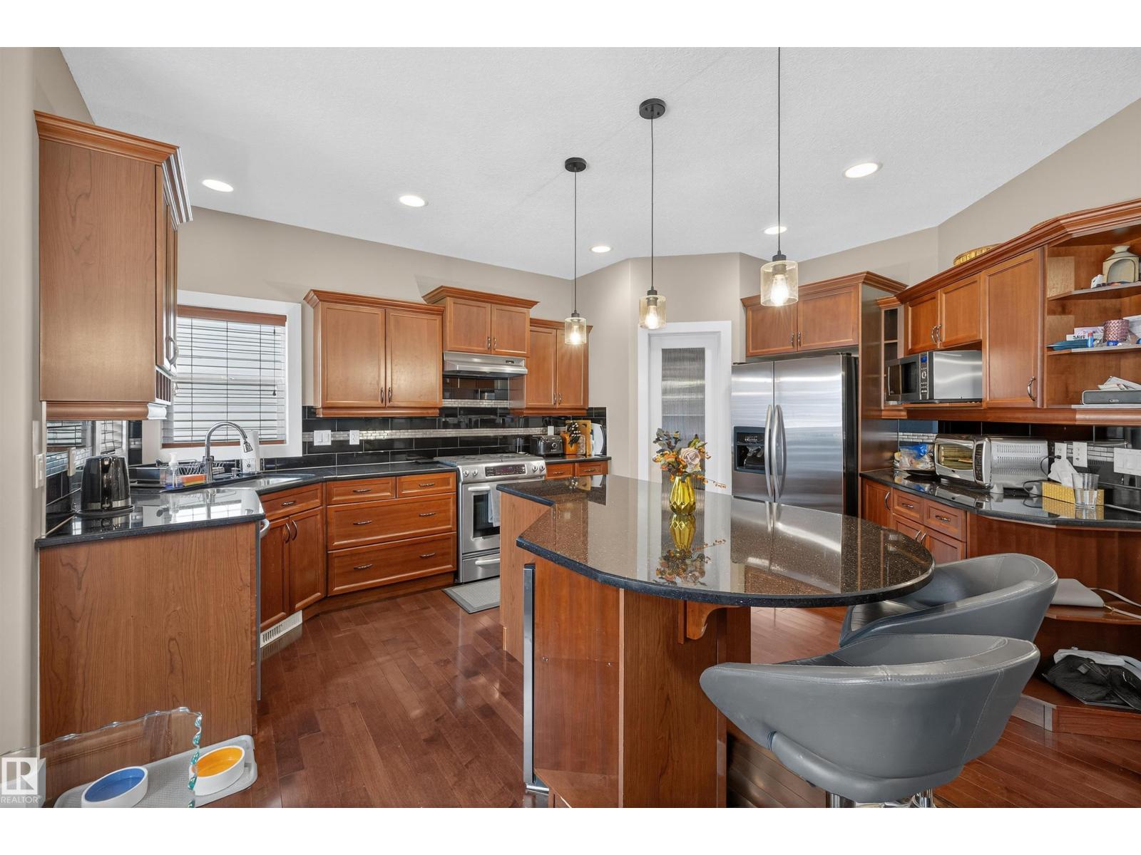 Additional image 6 of 520 Stewart Crescent SW, Edmonton, AB, T6X0A8