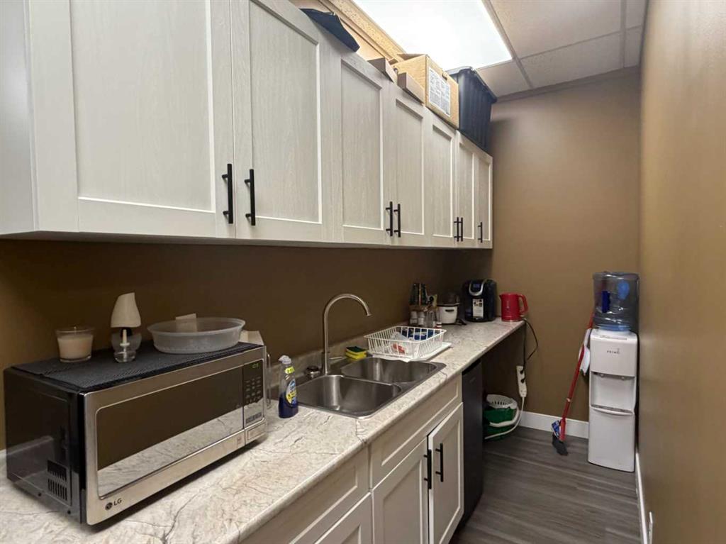 Additional image 3 of 204-136 17 Avenue NE, Calgary, AB, T2E 1L6