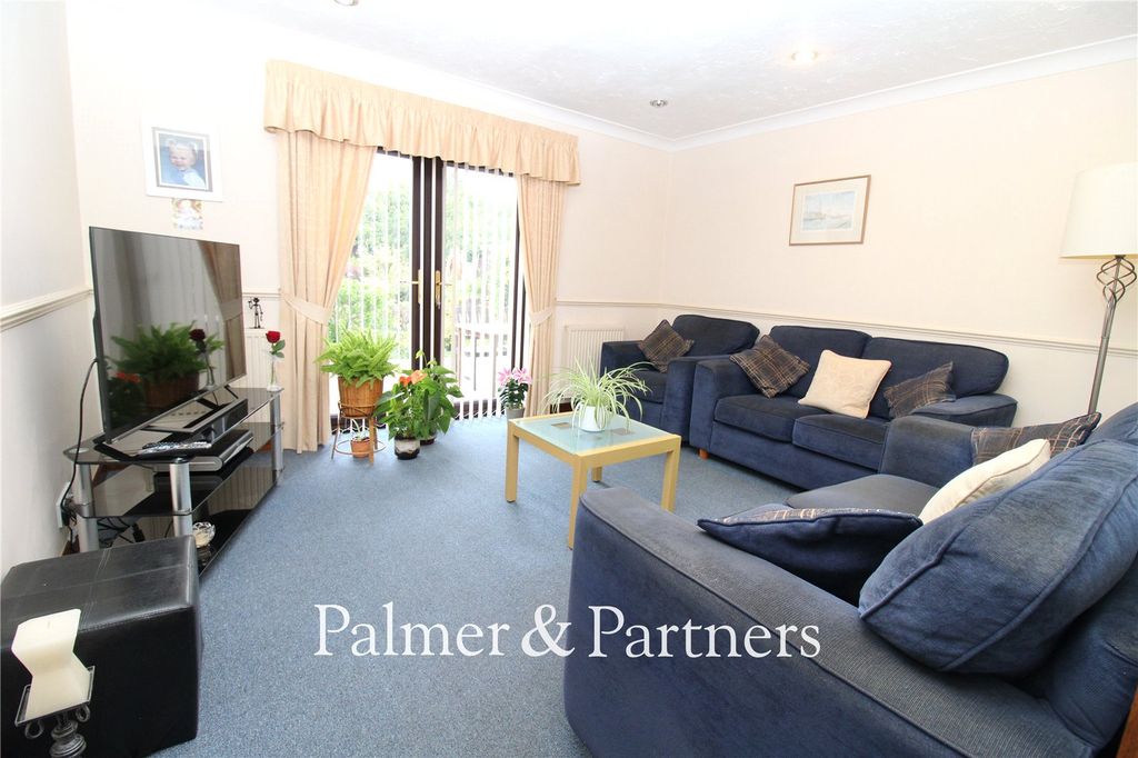Additional image 9 of 5 bed detached house for salePost Office Road, Knodishall, Saxmundham, Suffolk IP17