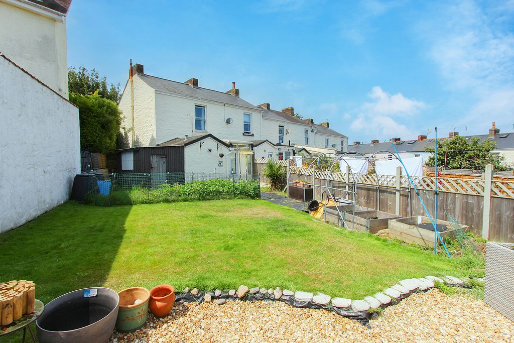 Additional image 10 of 2 bed property for saleGuelles Road, St Peter Port, Guernsey GY1