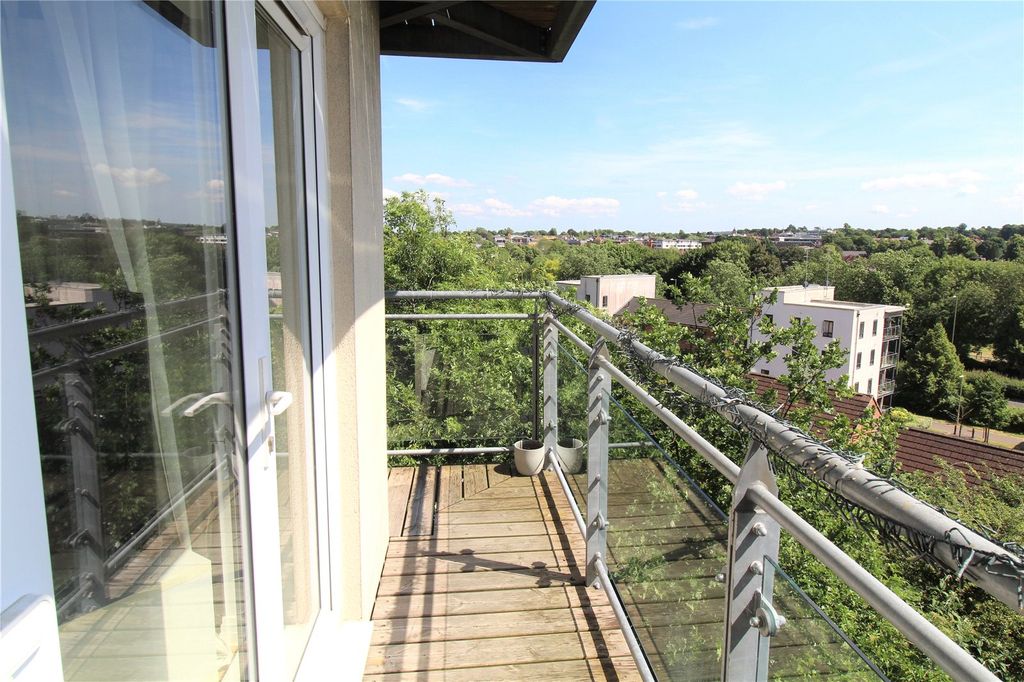 Additional image 3 of 2 bed flat for saleWinterthur Way, Basingstoke, Hampshire RG21