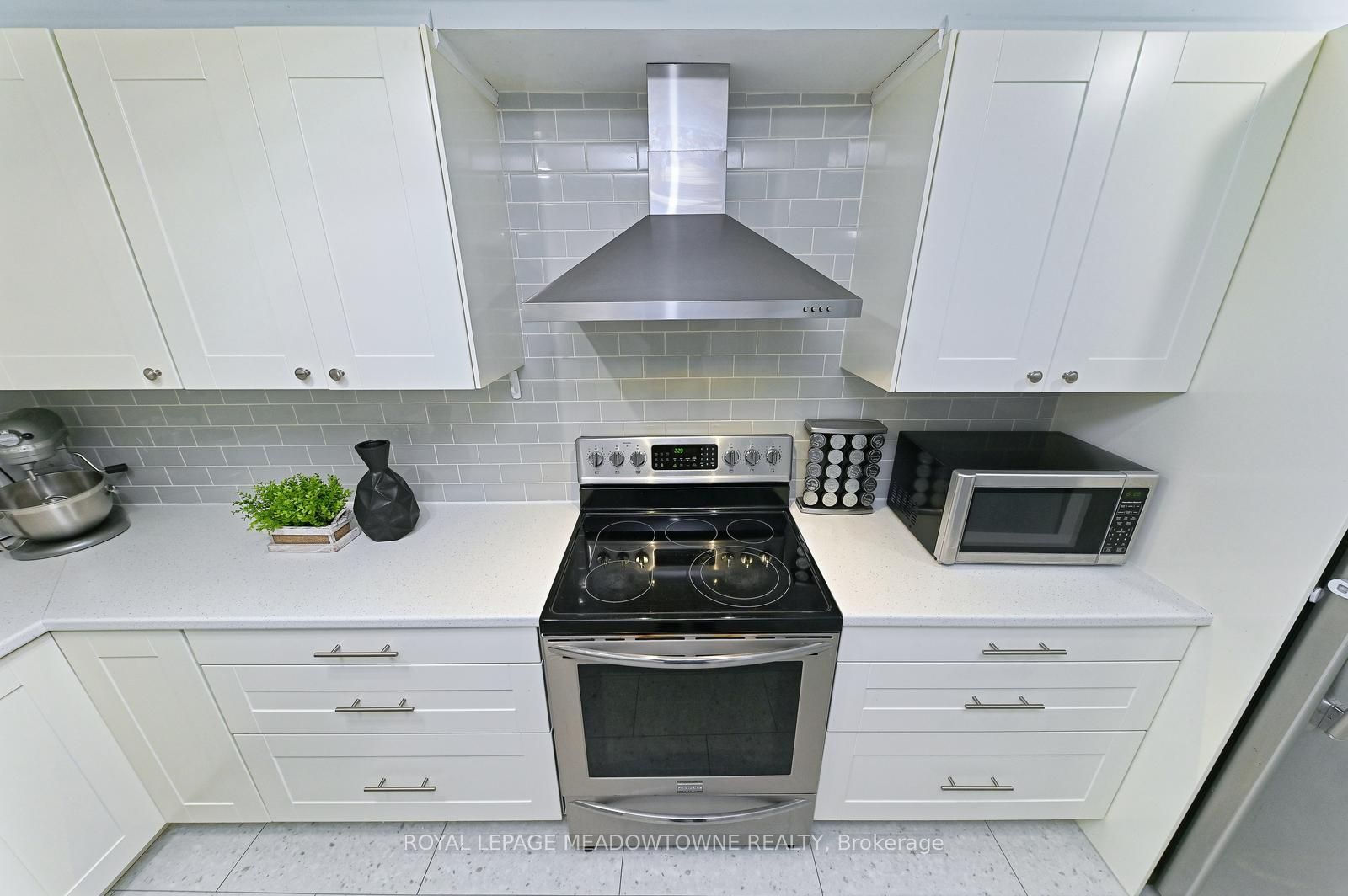 Additional image 5 of 74-80 Lynden Circle, Halton Hills, ON, L7G 4Y8