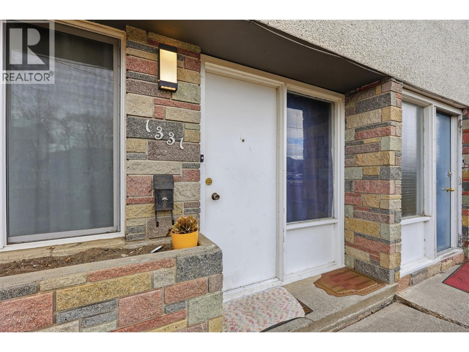 Additional image 5 of 1331 Selkirk Avenue, Kamloops, BC, V2B1V8