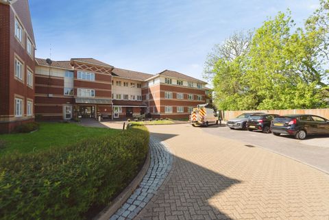 Wide Lane, Southampton, Hampshire SO18