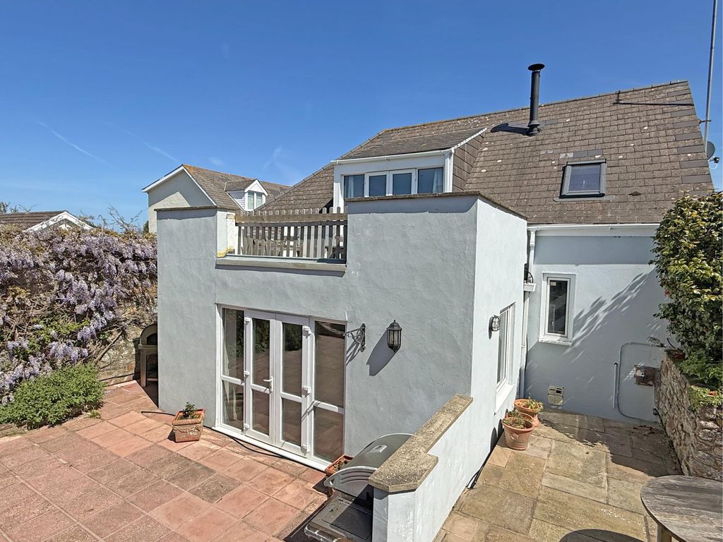 Additional image 16 of 5 bed semi-detached house for saleLe Colimbott, Alderney GY9