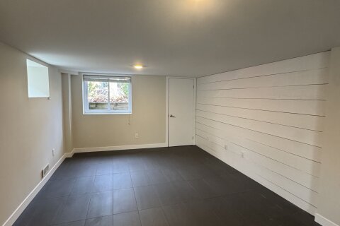 Additional image 8 of Lower Level-40 Bond Street, Oakville, ON, L6K 1L7