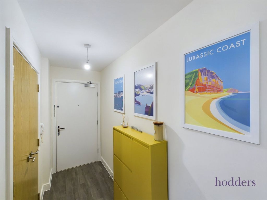 Additional image 6 of 1 bed flat for saleAugustine Apartments, Hawker Drive, Addlestone, Surrey KT15