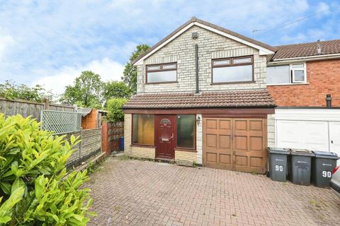 Gibbs Hill Road, Birmingham, West Midlands B31