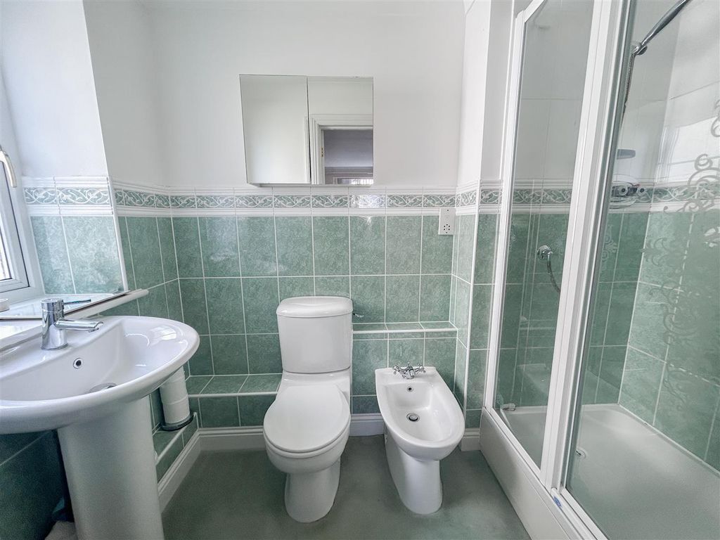 Additional image 10 of 2 bed flat for saleBedford Avenue, Bexhill-On-Sea TN40