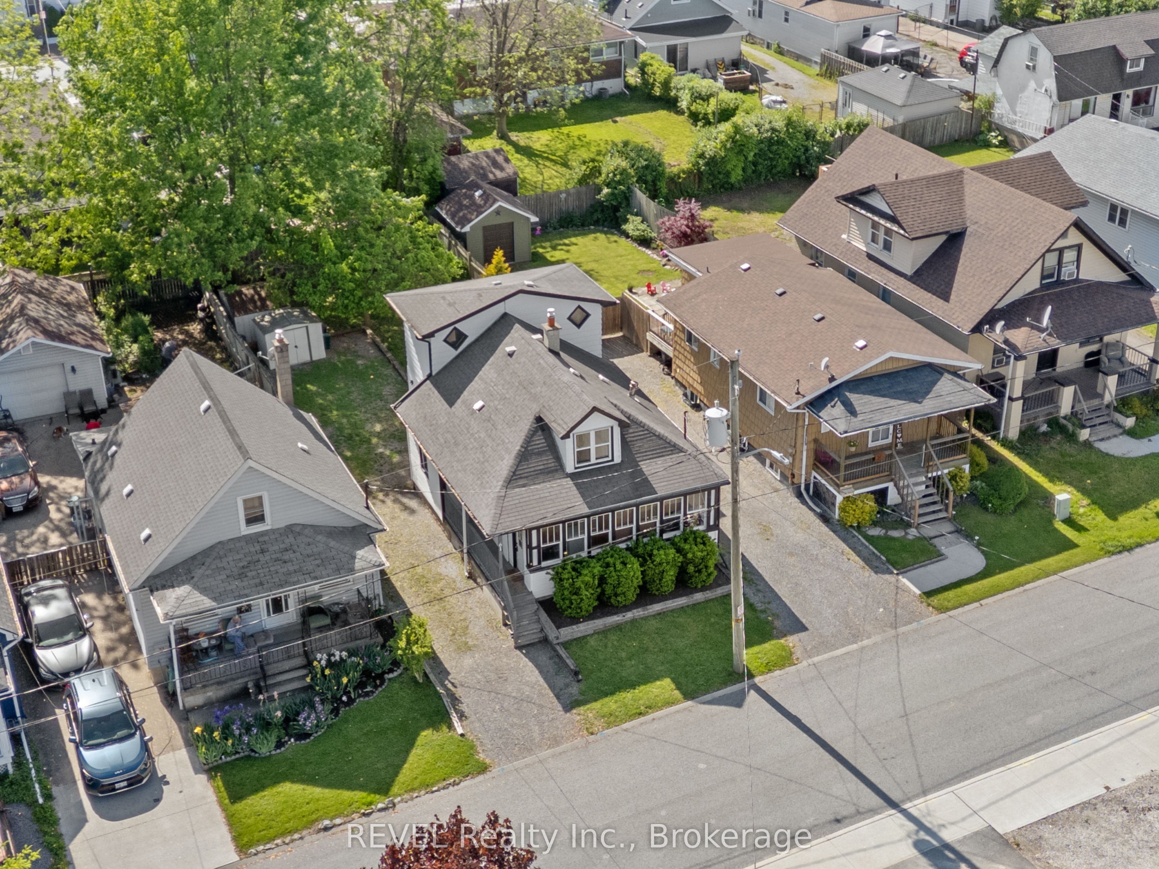 Additional image 3 of 61 Patricia Street, Thorold, ON, L2V 3V9
