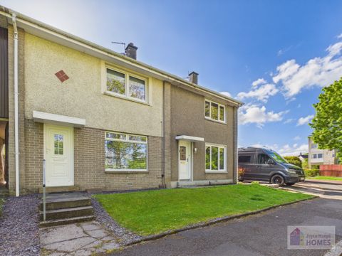 Burns Park, Calderwood, East Kilbride G74
