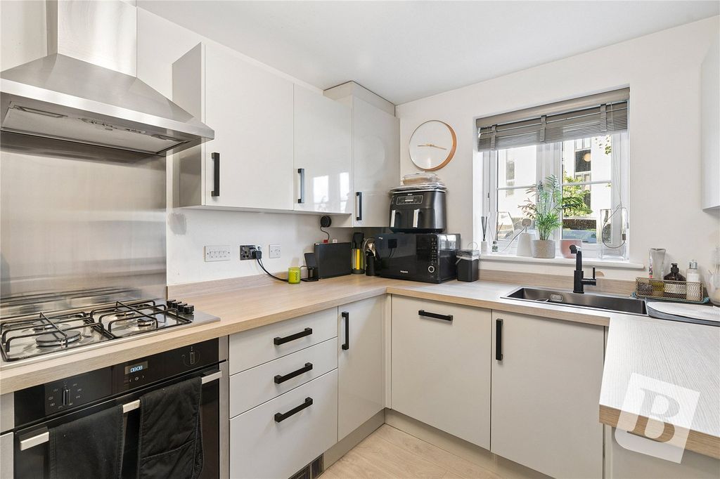 Additional image 3 of 4 bed terraced house for saleStephen Jewers Gardens, Barking IG11